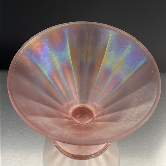 Vintage 1960s Iridescent Pink Stretch Glass Compote Bowl / Trinket Dish - Picture 6 of 8